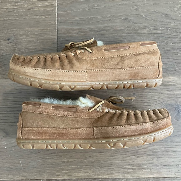L.L. Bean Women’s Wicked Good Camp Moccasin Slippers NIB Brown Size 7 Never Worn - Picture 3 of 7